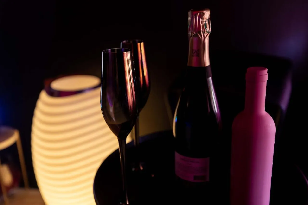 Love Room Ou Pas ! Chamalieres Apartment